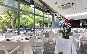 Hostellerie Saint Germain